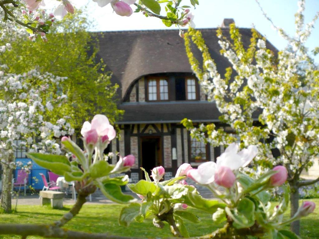 Bed and Breakfast En Bord De Seine Duclair Exterior foto